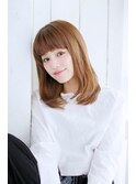 ラウンドバングのナチュラルストレート