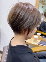 アヴァロン(AVALON)&nbsp;こだわり骨格補正カット◎自然な丸み×立体感くびれショート