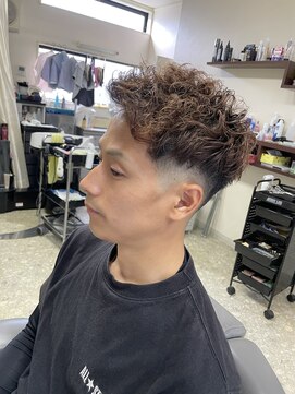 ヘアードレッシング イマイ(IMAI) メンズショートパーマスタイル