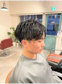 センターパートマッシュツイストスパイラルネープレスフェード