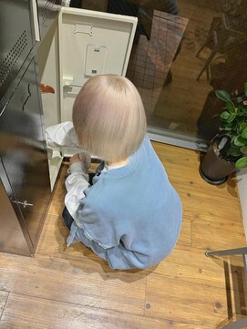 アルカナ 明治神宮前原宿(ARCANA) ホワイトベージュ　ミルクティーベージュ　ベージュカラー