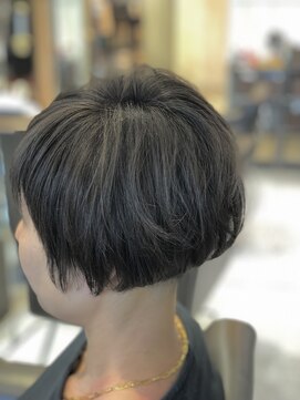 ヘアールーム プリズム(Hair room Prism) 刈り上げ女子
