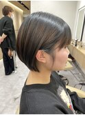 耳掛けショートボブ