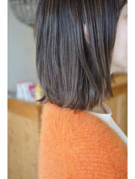 メグリ(meguri) 白髪ぼかし ハイライト カラー