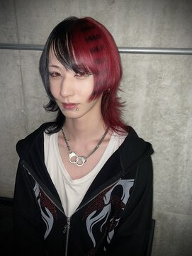 トーキョー オタクヘアー(TOKYO OTAKU HAIR) Red × Black Border Wolf