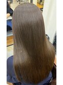 大人かわいいエギョモリミルクティーブラウン ひし形シルエット