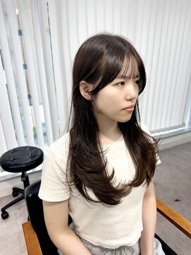 ネオリーブ クーロ(Neolive curro) 艶美髪ロングレイヤー/髪質改善