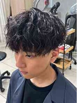 アッシュ 高幡不動店(Ash) センターパートニュアンスパーマフェザーパーマシャドウパーマ