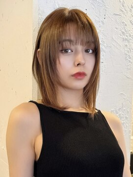 レイヤーカットミディアムレイヤー顔周りレイヤーロングレイヤー