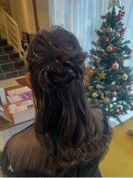 ブリッジ バイ ネオリーブ 綱島店(bridge by neolive) ふるふわハーフシニヨン