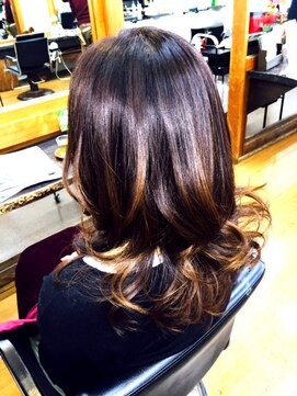 ベル(BELL) コントラストカラー+ツヤ☆【BELL　用賀/桜新町】因幡雄太