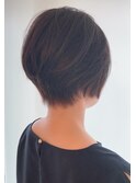 30代40代に人気シルエットが綺麗な大人ショートボブ