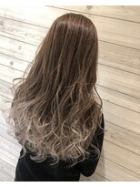 クレア(CREA)&nbsp;アッシュグレーグラデーション