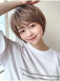 大人可愛い20代30代40代小顔金髪ショートボブ丸み前下がり