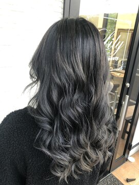 リリー ヘアーアンドビューティー(Lily) グラデーションカラー