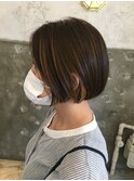 ボブ×インナーカラー