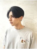 刈り上げショート×センターパート