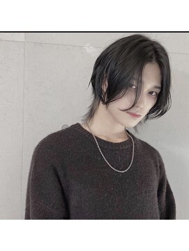 遊人セントラル(CENTRAL) [心斎橋/難波］アッシュブラックウルフ＆インナーカラー☆