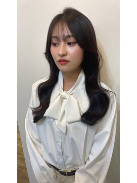 イオエ(ioe) イメチェン/外ハネボブ/ワイドバング/ブルーブラック/美髪