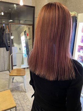 リンダテーラ(Linda tela) 【札幌　ダブルカラー/ブリーチ/Aujuaトリートメント/ピンク】