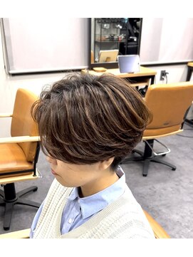 マーレ 宇部高校前店(MARE) ナチュラル×センターパート