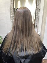 メレット(Meret)&nbsp;フォギーベージュ