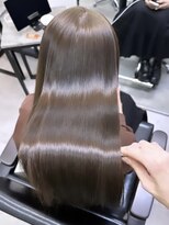 シンカ(shinka)&nbsp;shinkaストレート(髪質改善縮毛)＋艶出しトリートメント