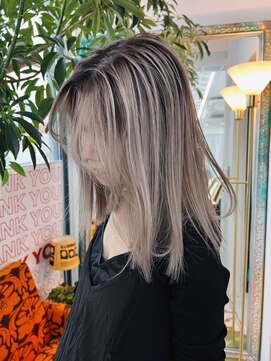 ルーヴェ(LOWE) 【natsumi】13ホワイトグラデーション,ワンレンシャドウルーツ