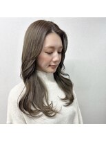 スターク(stark)&nbsp;オリーブベージュ/顔まわりカット/レイヤー/姫路カラー/姫路