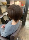 ショートボブ