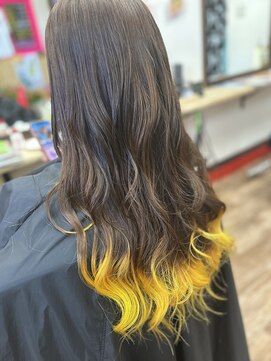 まつこ美容室 イエローカラー