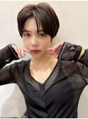 ハンサムショート/前髪長めショート/大人可愛い