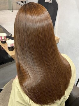 シャルムバイケンジ(Charm.by KENJE) 30代40代50代外ハネミディアムレイヤー髪質改善酸性ストレート