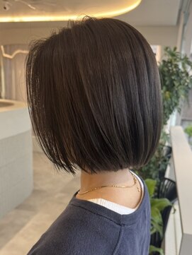 ビビバイベル(BiVi by BHEL) 桑名ロングレイヤーカットハッシュカット透明感カラー重めロング