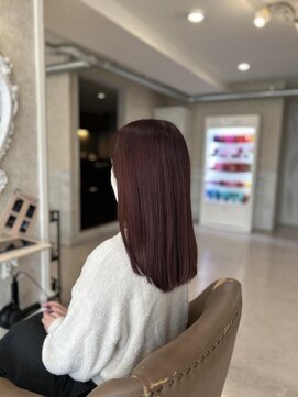 ピンクブラウン