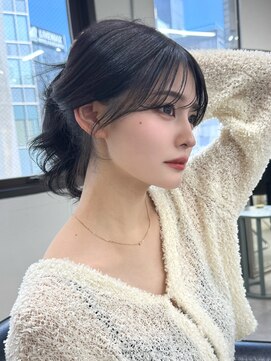 クレム 博多駅店(ChLem) ミディアムレイヤー 艶カラー 顔まわり髪質改善 博多美容室