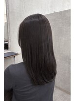 イル(iru)&nbsp;ココアブラウン×セミロング×ツヤ