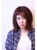 大人女子の外ハネヘア