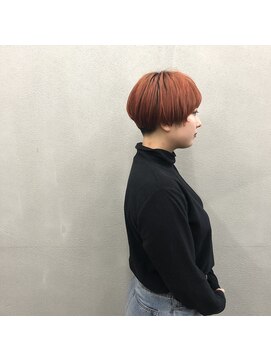 エヌ(N) N/92co. 襟足刈り上げマッシュショート×オレンジ