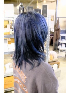 スロウ(Slow) ウルフとブルー