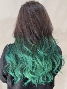 ソース ヘア アトリエ 京橋(Source hair atelier) グリーングラデーション