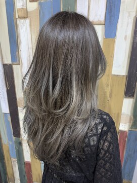 ミルプデザイン(MilP design) 嶋村夏実★グレージュグラデーション