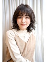 マグノリア オモテサンドウ(MAGNOLiA Omotesando)&nbsp;伸ばしかけの方にオススメ！ニュアンスくびれミディ・・・HINATA