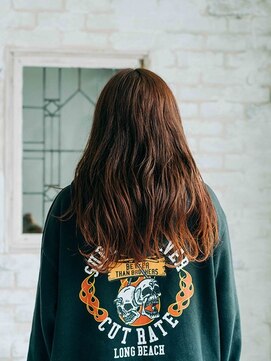 カラーサロンビスカリア 相模原エリア 淵野辺駅店(Color salon Biscaria) 遊び心の裾カラー