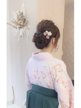 プリマベーラ(Primavera) 卒業式のヘアセット・はかま着付け 35