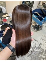 リラエ(Lyrae)&nbsp;縮毛矯正/髪質改善/美髪カラー/トリートメント【大阪/西梅田】