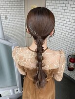 ソノ(sono)&nbsp;編みおろし 金箔ヘア タイトヘア タイトアレンジ 参列ヘア