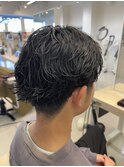 シャドウパーマ