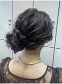 サイドアップシニヨン結婚式お呼ばれヘアセット