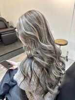 ブレンド 渋谷(BLend)&nbsp;前髪ハイライトカラー似合わせカットミディアム白髪ぼかし